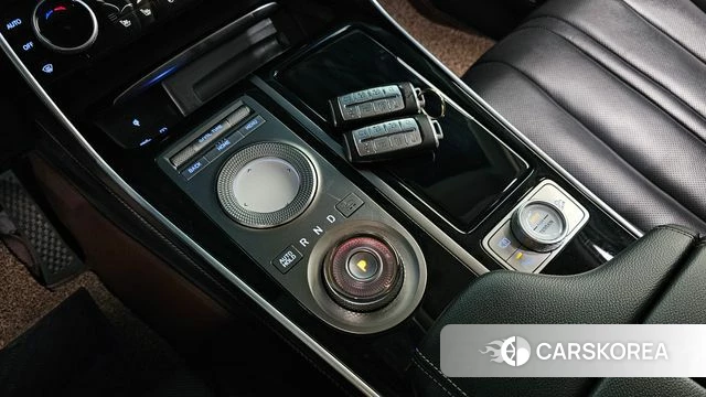Genesis GV80 id 5048028 из Кореи 19