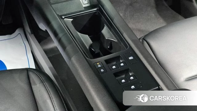 Hyundai Ionic 6 id 5016936 из Кореи 19