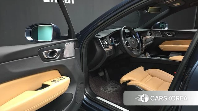 Volvo XC60 second Generation id 5027651 из Кореи 36