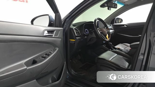 Hyundai All New Tucson id 4982993 из Кореи 36