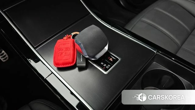 Land Rover Range Rover Evoque 2nd Generation id 5038805 из Кореи 32