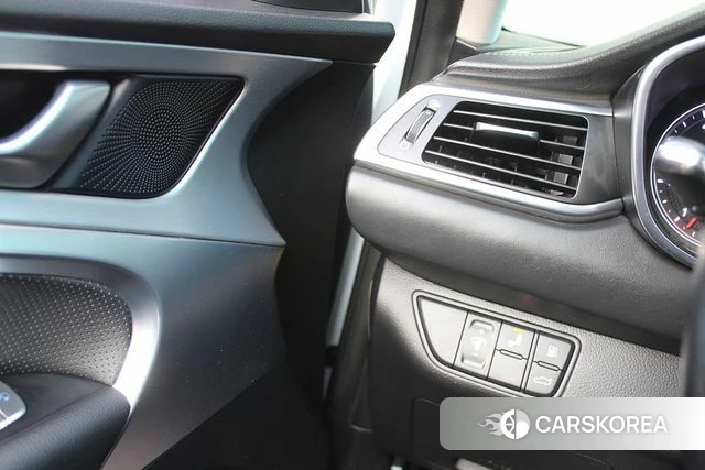 Genesis G70 id 4993661 из Кореи 19