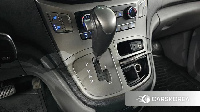 Hyundai The New Grand Starex id 5028909 из Кореи 19