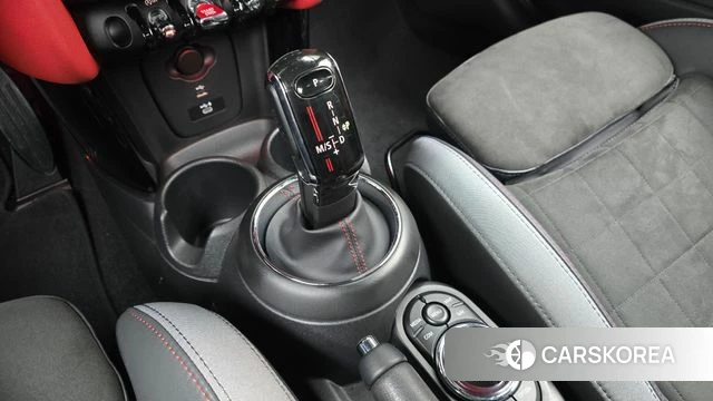 Mini Cooper S id 5028294 из Кореи 29