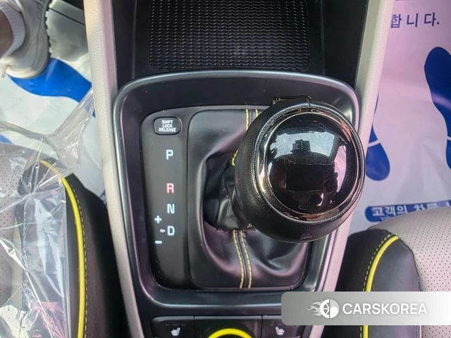 Hyundai Venue id 4769681 из Кореи 19