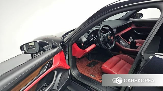 Porsche Taycan id 4921833 из Кореи 42