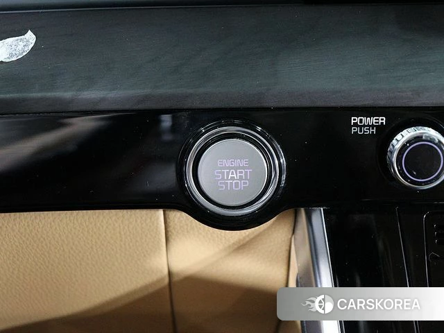 Kia Carnival 4th generation id 4731971 из Кореи 19