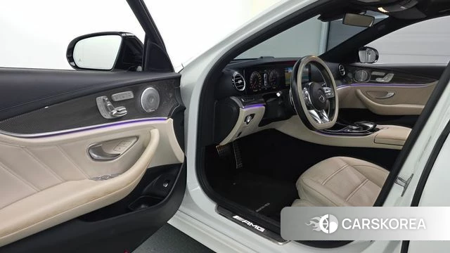 Mercedes-Benz E-Class W213 id 5013521 из Кореи 31
