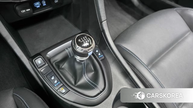 Hyundai Veloster (JS) id 4727823 из Кореи 31