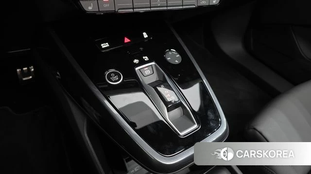 Audi Q4 e-Tron (F4) id 5038848 из Кореи 19
