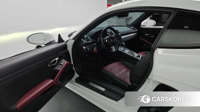 Porsche 718 Cayman id 4895588 из Кореи 29
