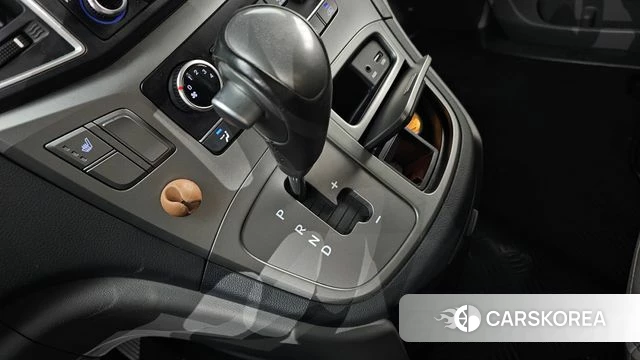 Hyundai The New Grand Starex id 4751284 из Кореи 19