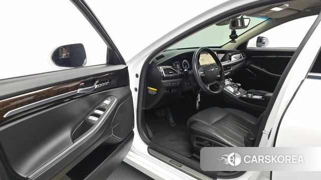 Genesis G90 id 4977294 из Кореи 31