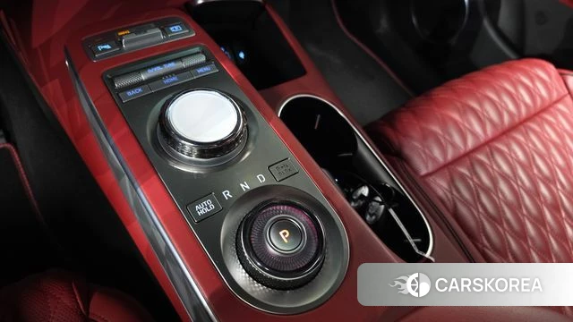 Genesis GV70 id 5047192 из Кореи 31