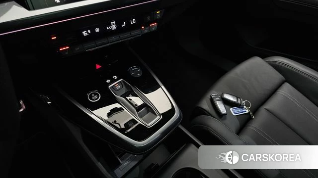 Audi Q4 e-Tron (F4) id 5015595 из Кореи 19