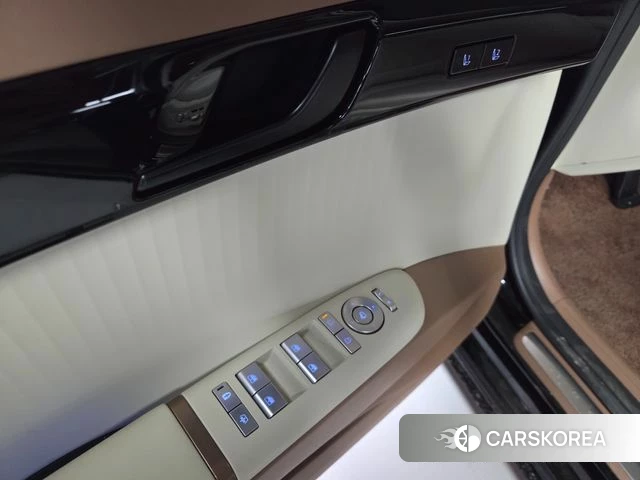 Hyundai Grandeur (GN7) id 4539845 из Кореи 19