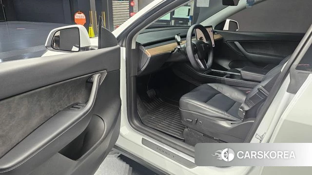 Tesla Model Y id 4661298 из Кореи 39