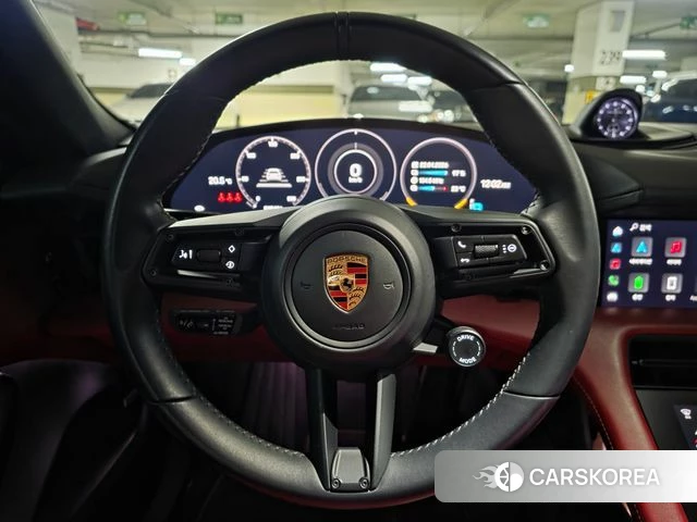 Porsche Taycan id 4774717 из Кореи 18