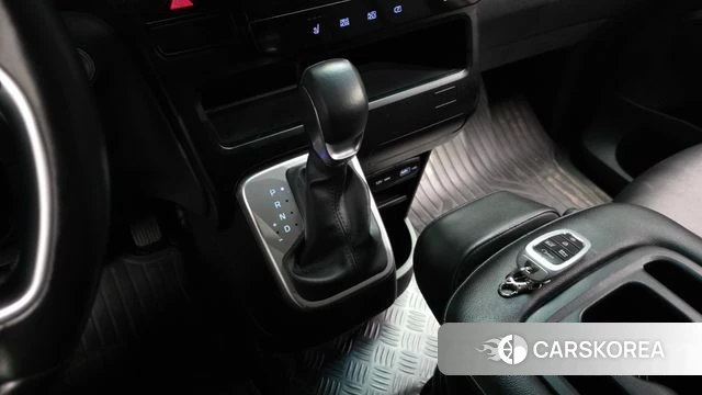 Hyundai Staria id 4976069 из Кореи 19