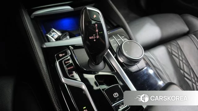 BMW 5 Series (G30) id 5018003 из Кореи 31