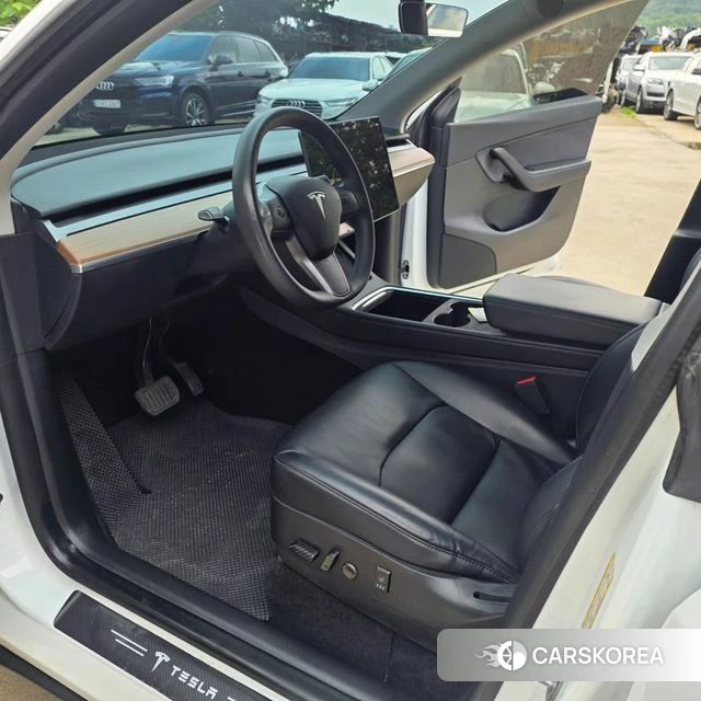 Tesla Model Y id 4671427 из Кореи 19