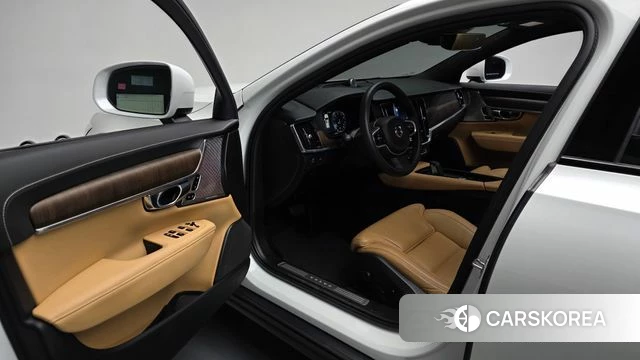 Volvo V90 Cross-Country id 4966379 из Кореи 37