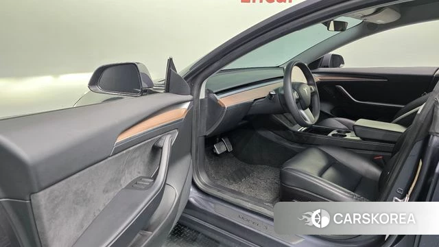 Tesla Model 3 id 4872052 из Кореи 30