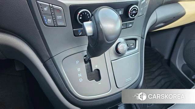 Hyundai The New Grand Starex id 5023876 из Кореи 19