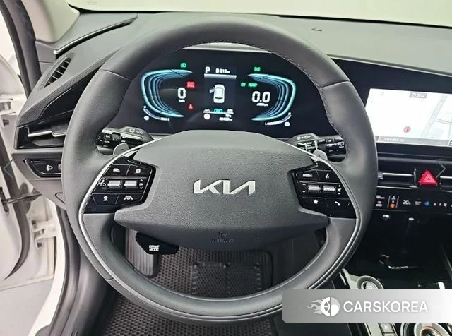 Kia Di Ol Nu Niro id 5039308 из Кореи 18