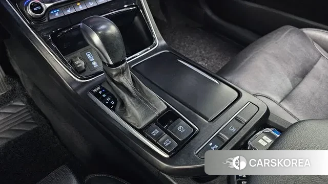 Hyundai Grandeur IG id 3714078 из Кореи 19