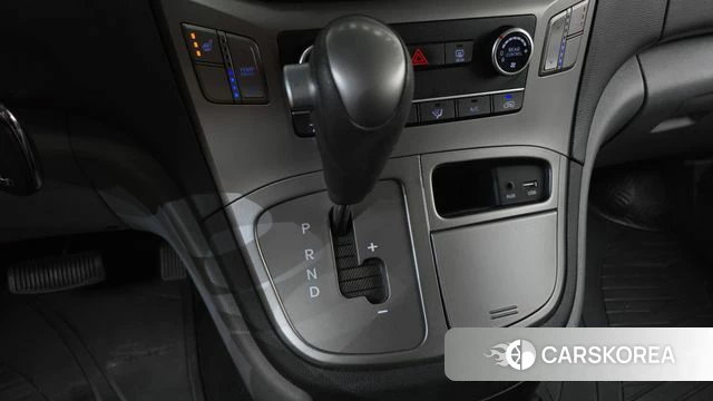 Hyundai The New Grand Starex id 4785476 из Кореи 19