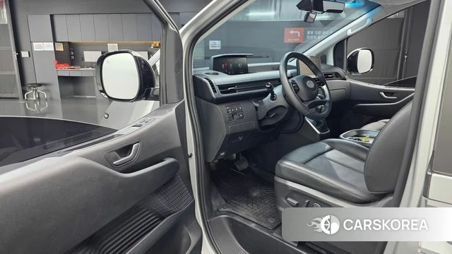 Hyundai Staria id 4784780 из Кореи 31