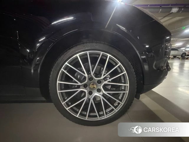 Porsche Cayenne (PO536) id 5018315 из Кореи 10