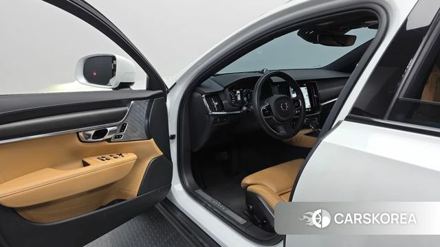 Volvo V90 Cross-Country id 4952708 из Кореи 33