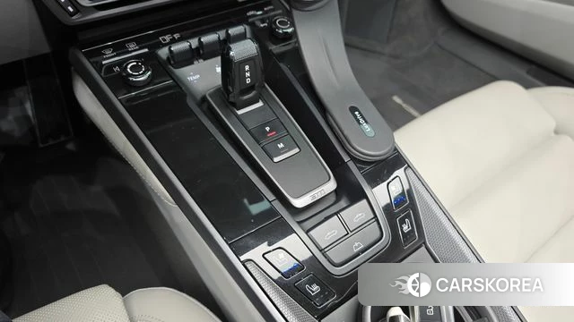 Porsche 911(992) id 5003066 из Кореи 19