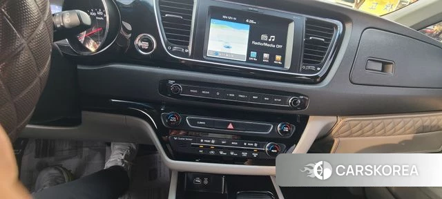 Kia All New Carnival id 4978369 из Кореи 19