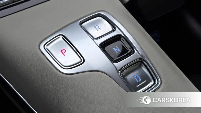 Hyundai The New Grandeur IG Hybrid id 5028043 из Кореи 42