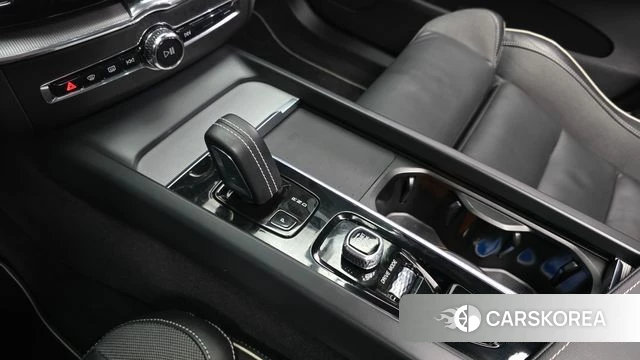 Volvo XC60 second Generation id 4952098 из Кореи 32