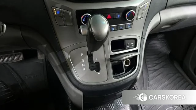Hyundai The New Grand Starex id 2941514 из Кореи 19