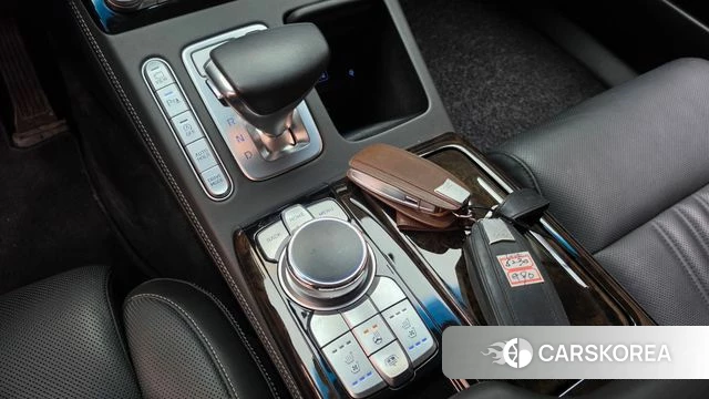 Genesis G90 id 4929796 из Кореи 31