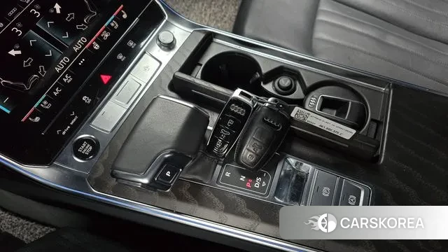 Audi A6 (C8) id 3670499 из Кореи 19