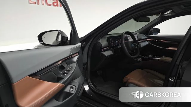 BMW i5 (G60) id 4941481 из Кореи 35