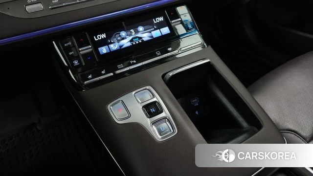Hyundai The New Grandeur IG id 4501784 из Кореи 31