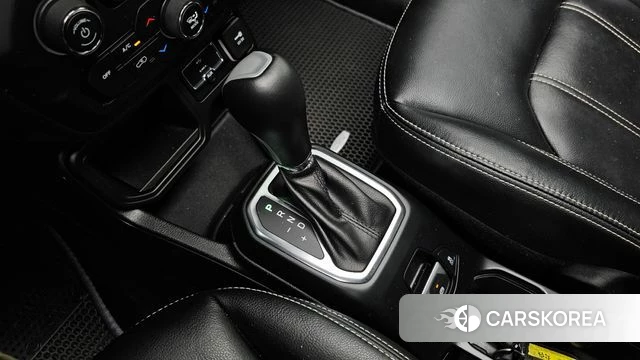 Jeep Renegade id 4977981 из Кореи 29