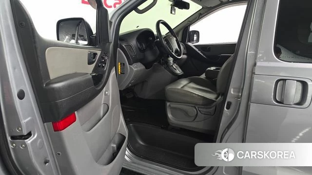 Hyundai The New Grand Starex id 5013921 из Кореи 29