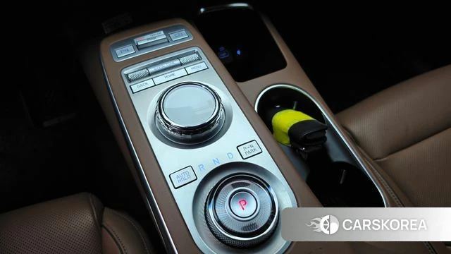 Genesis GV70 id 5002573 из Кореи 33