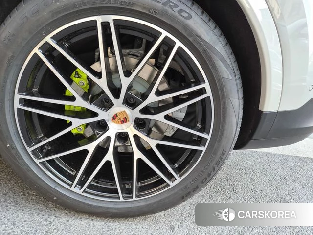 Porsche Cayenne (PO536) id 4974281 из Кореи 10