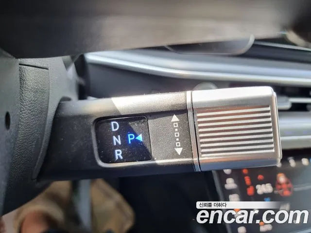 Hyundai Grandeur (GN7) id 2438909 из Кореи 19