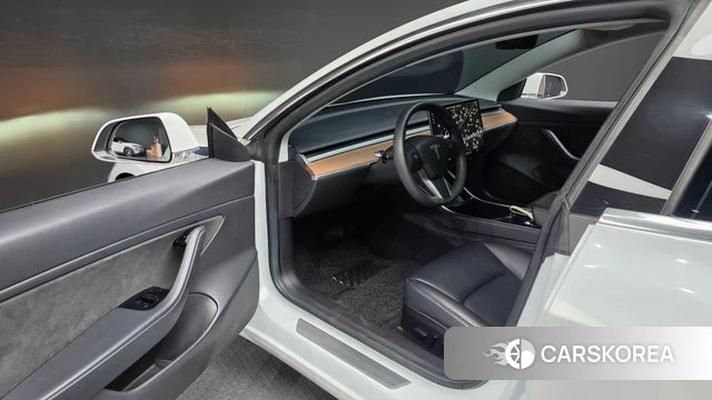 Tesla Model 3 id 4727223 из Кореи 30
