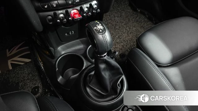 Mini Cooper id 4983245 из Кореи 34